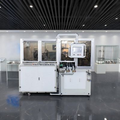 Qualità macchina automatica della tazza di carta 50HZ, tazza di carta ad alta velocità che forma il sistema di riscaldamento elettrico a macchina fabbrica